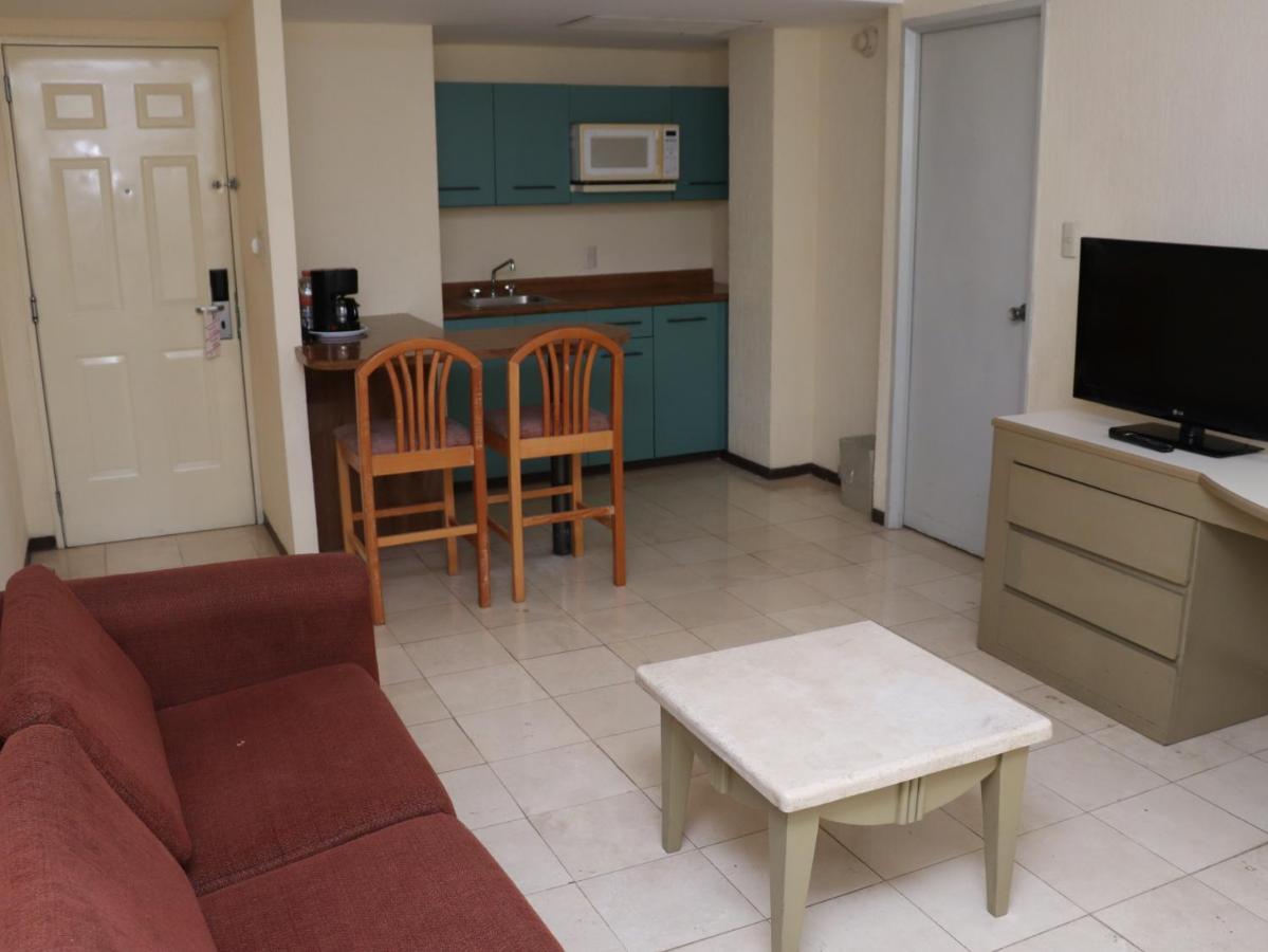 Ramada Hola Culiacan Ngoại thất bức ảnh