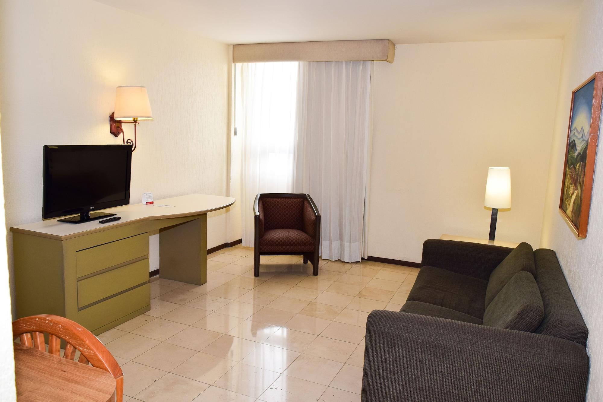 Ramada Hola Culiacan Ngoại thất bức ảnh