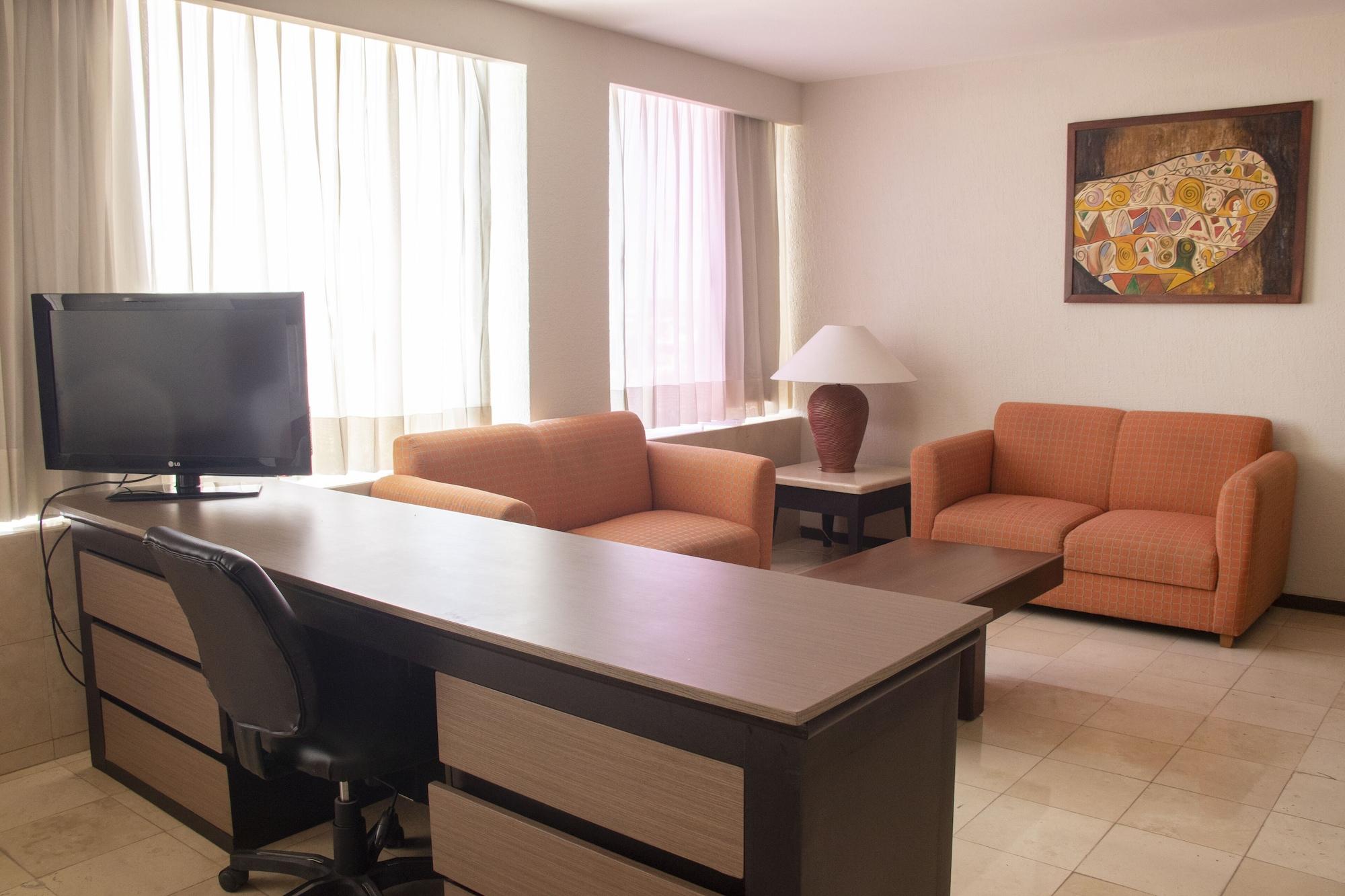 Ramada Hola Culiacan Ngoại thất bức ảnh