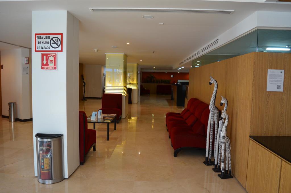 Ramada Hola Culiacan Ngoại thất bức ảnh